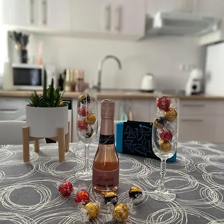 Andalucia Апартаменти *