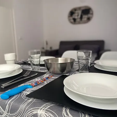 Andalucia Apartment *